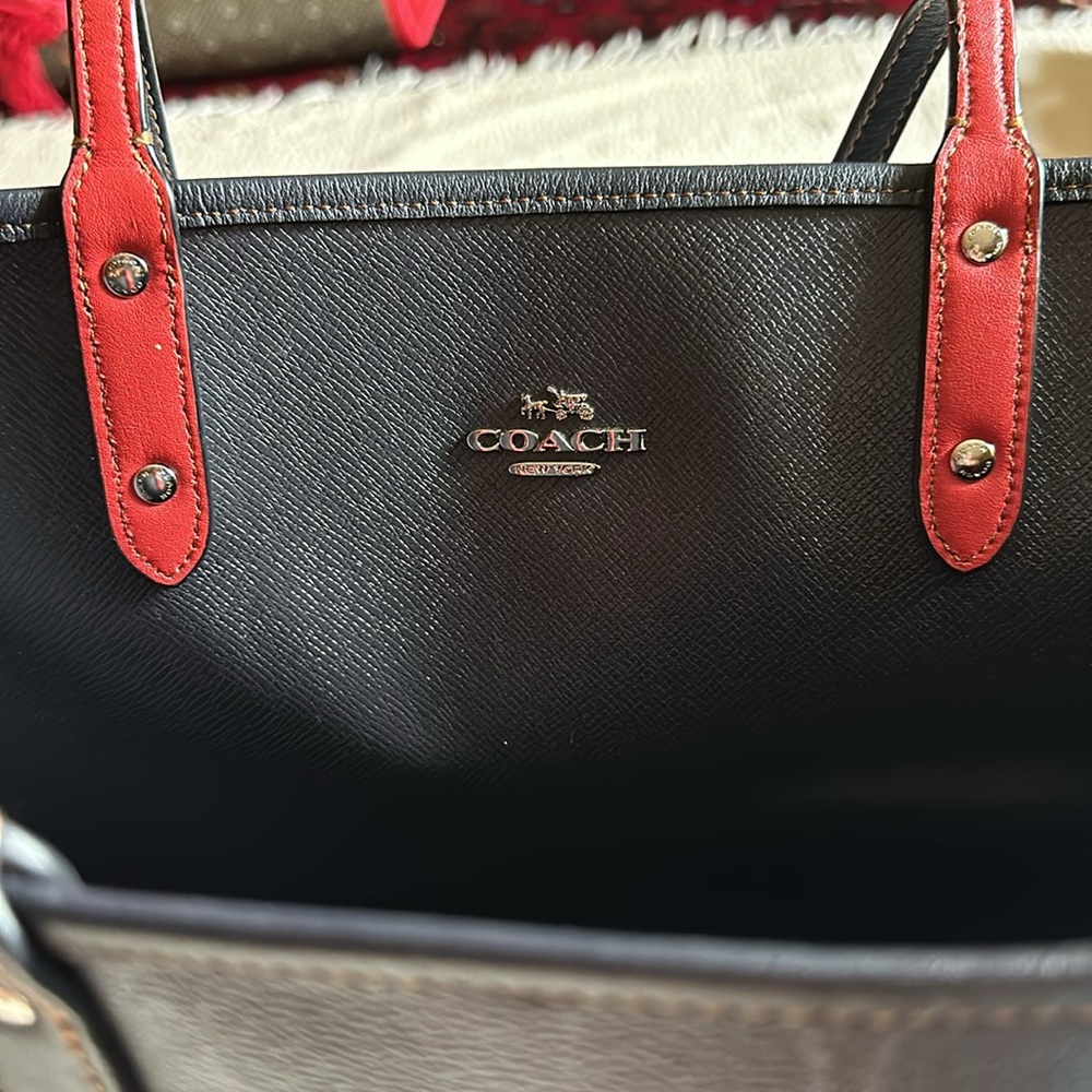 Shoulder bag - Picture 3 of 6